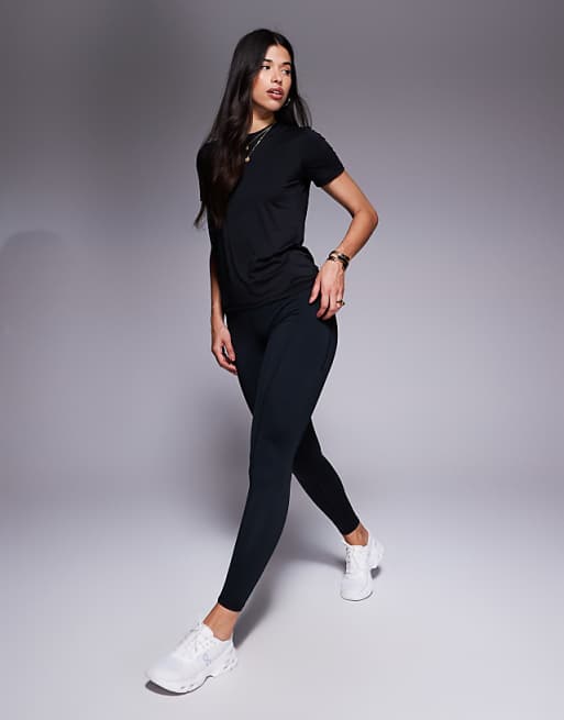 Asos 4505 Icon Active Quick Dry Performance T-shirt In Black