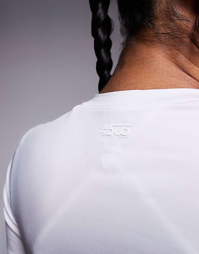 Asos 4505 Icon Active Quick Dry Performance T-shirt In White