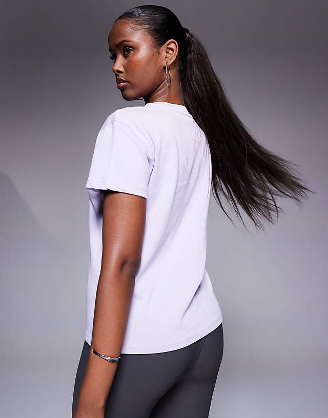 Asos 4505 Icon Cotton Boxy T-shirt With Quick Dry Finish In Lilac