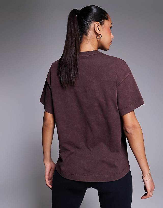 Asos 4505 Icon Heavyweight Cotton Oversized T-shirt With Quick Dry Finish In Washed Cocoa