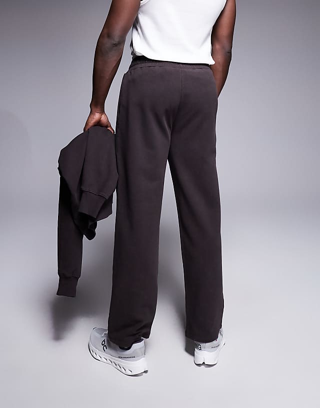 Asos 4505 Icon Heavyweight Cotton Wide Leg Joggers With Quick Dry Finish In Washed Brown