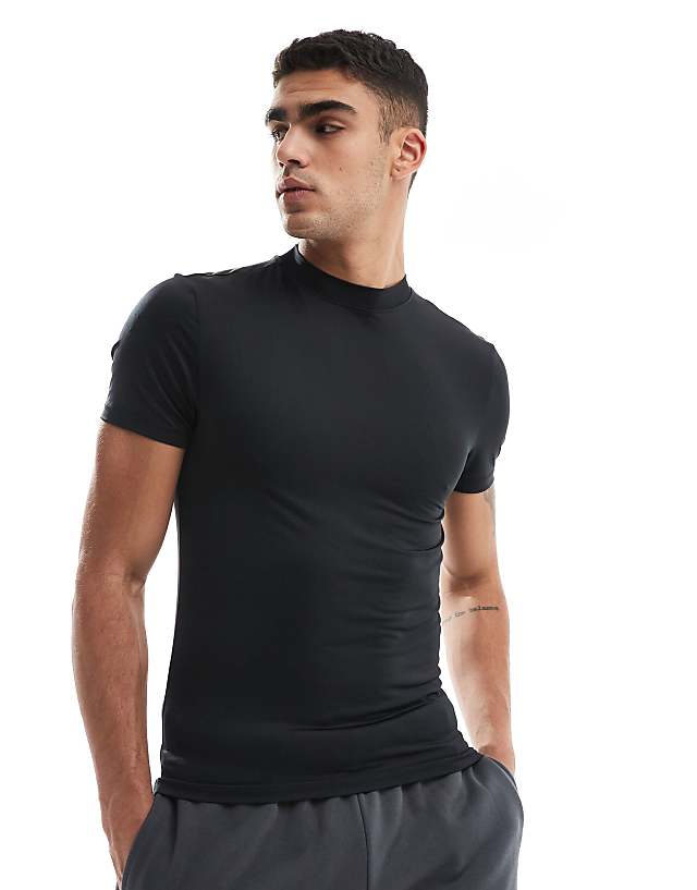 asos 4505 Icon muscle fit training t-shirt in black
