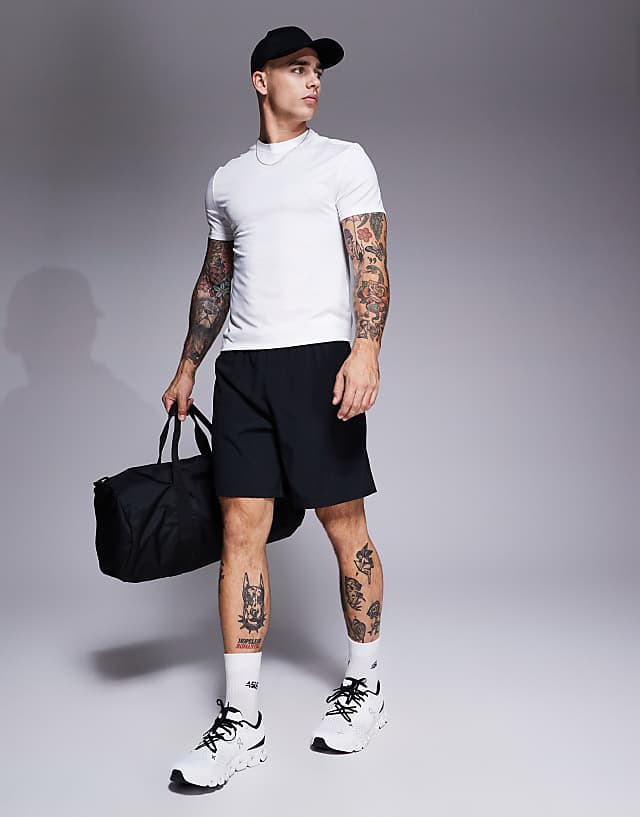 Asos 4505 Icon Muscle Fit Training T-shirt With Quick Dry In White