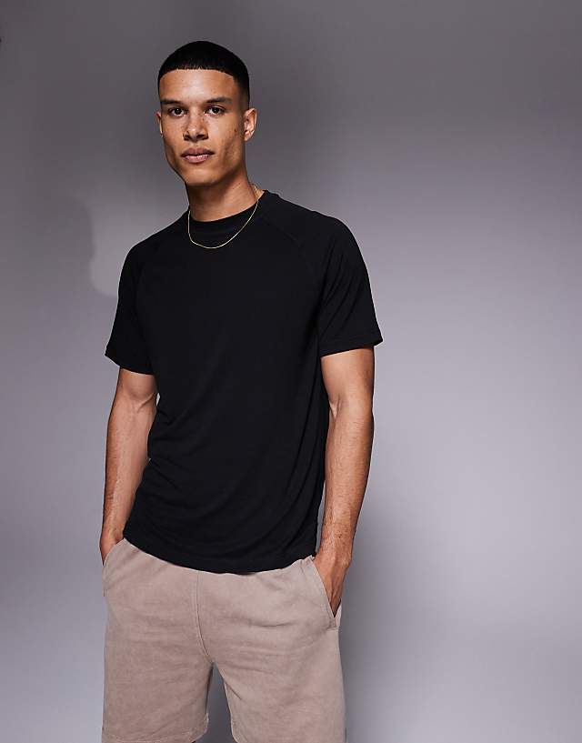 asos 4505 Icon performance jersey oversized boxy training t-shirt in black