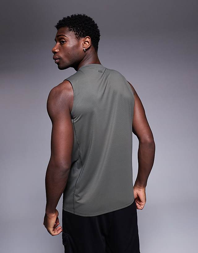 Asos 4505 Icon Quick Dry Mesh Training Tank 2 Pack In Khaki And Navy