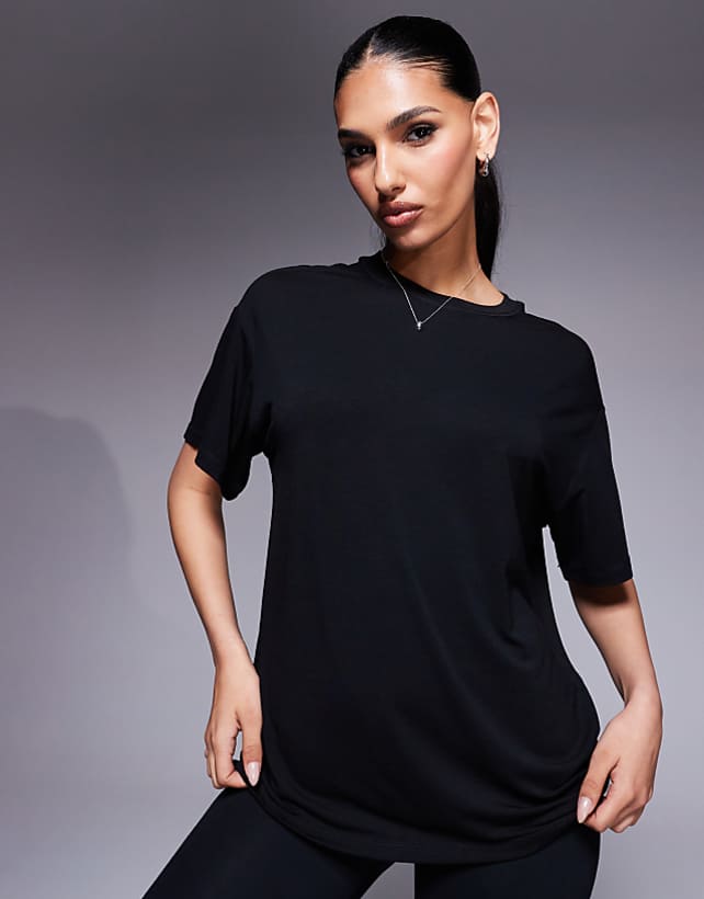 asos 4505 Icon quick dry performance oversized t-shirt in black