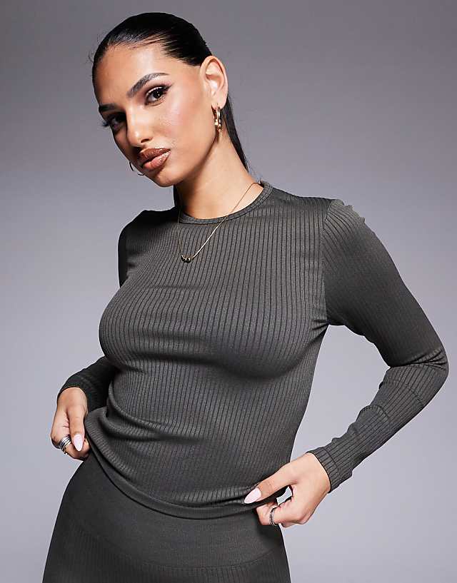 asos 4505 Icon seamless rib long sleeve top in moss green