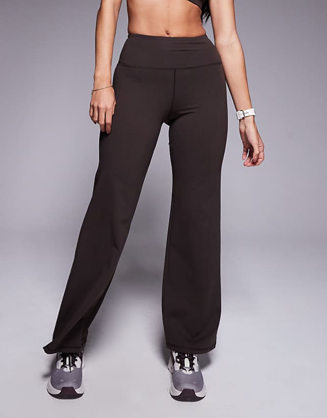 asos 4505 Icon soft touch performance set in chocolate