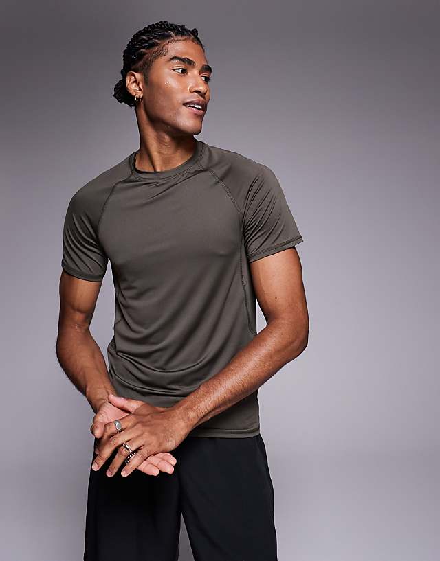 asos 4505 muscle fit seam detail quick dry base layer in khaki