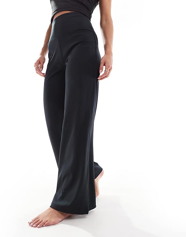 Asos 4505 Petite Icon Soft Touch High Waist Wide Leg Dance Pant In Black
