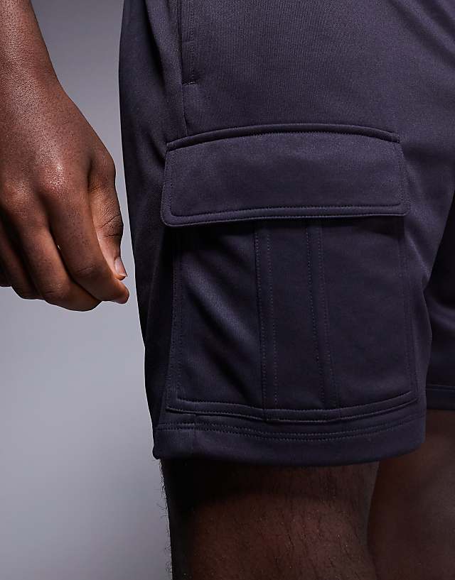 Asos 4505 Poly Tricot Training Cargo Short In Charcoal