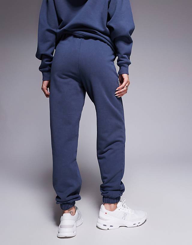 Asos 4505 Quick Dry Heavyweight Training Joggers In Washed Navy