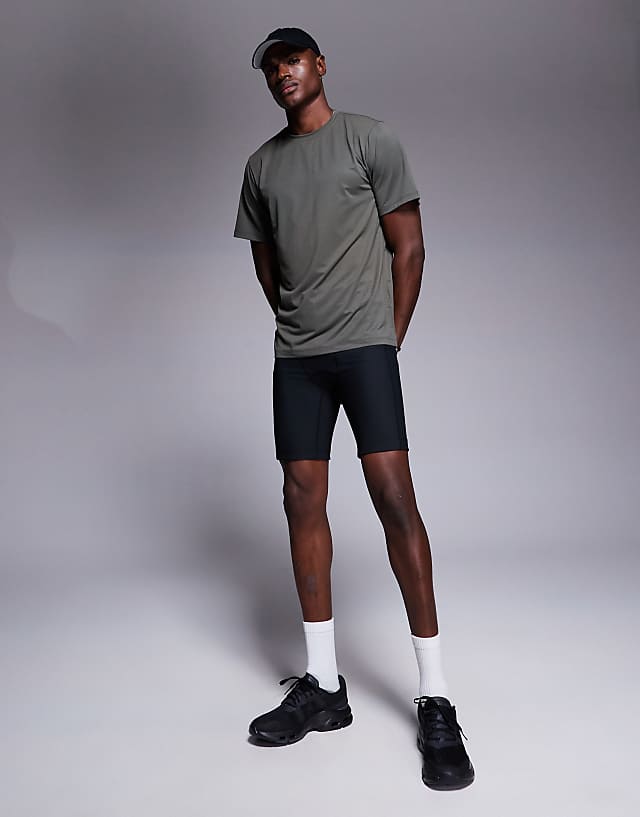 asos 4505 running base layer ribbed legging shorts with phone pocket in black