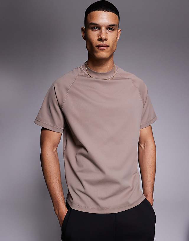 asos 4505 running performance waffle t-shirt in taupe grey