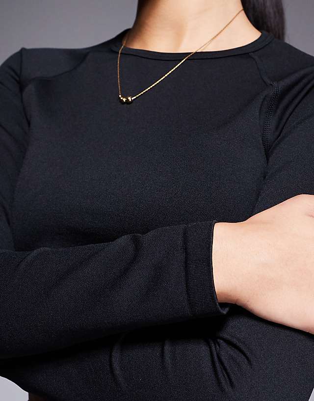 Asos 4505 Seamless Cropped Long Sleeve Top In Black