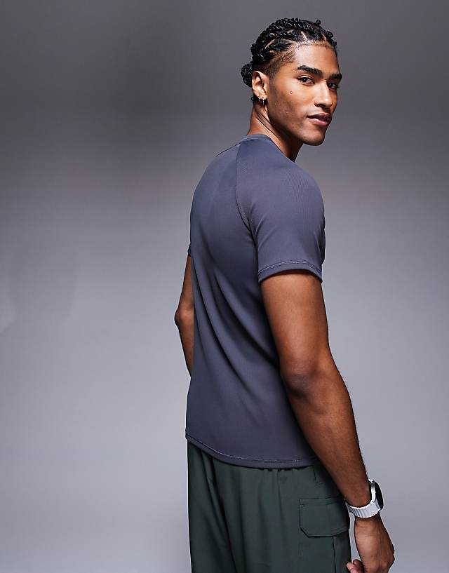 Asos 4505 Slim Fit Ribbed Training T-shirt In Graphite
