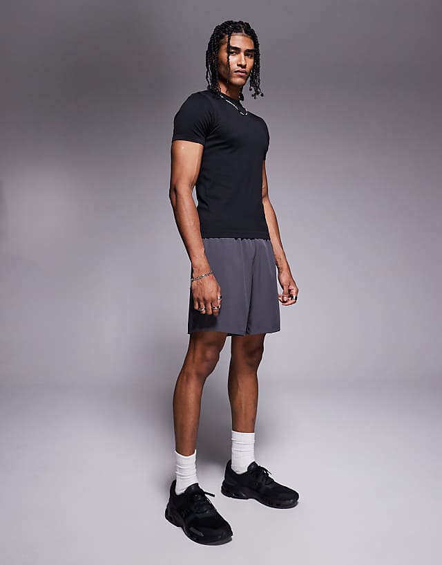 Asos 4505 Slim Fit Seamless Ribbed Training T-shirt In Black