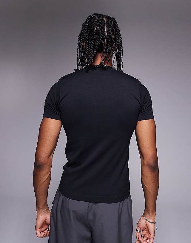 Asos 4505 Slim Fit Seamless Ribbed Training T-shirt In Black
