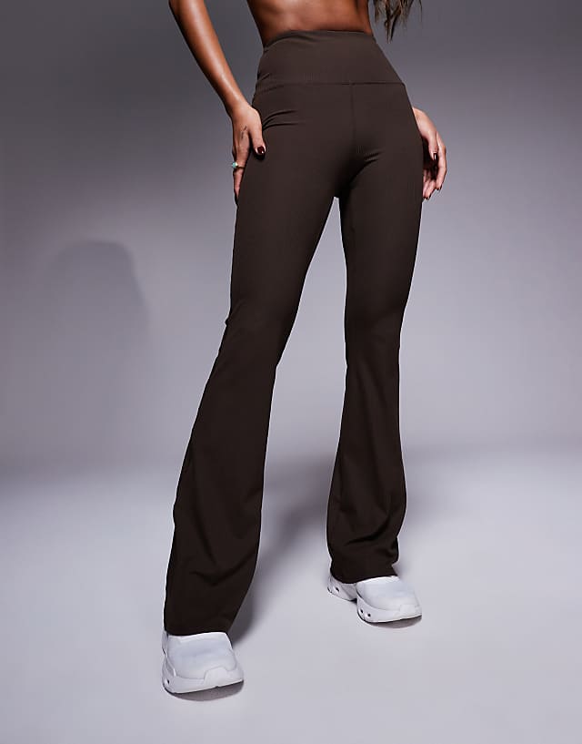 Asos 4505 Soft Touch Rib Slim Kick Yoga Legging In Truffle