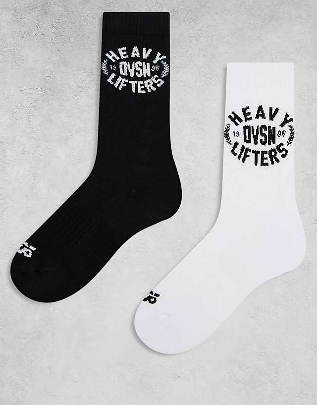 asos 4505 training graphic crew socks 2 pack in black and white