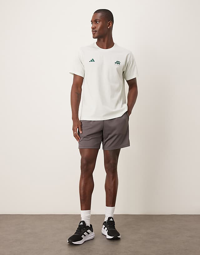 Asos Adidas Running Own The Run T-shirt In Jade Green