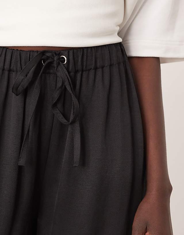 Asos ARRANGE Linen Super Wide Trouser With Contrast Stitch In Black
