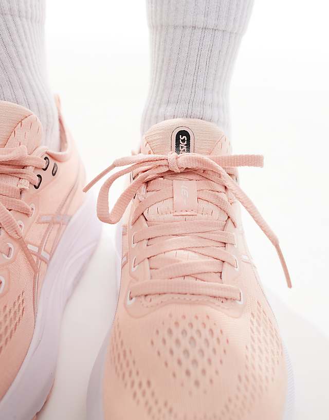Asos Asics Gel-Kayano 31 Stability Running Trainers In Breeze And White