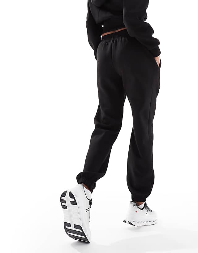 Asos 4505 Performance Training Jogger In Black