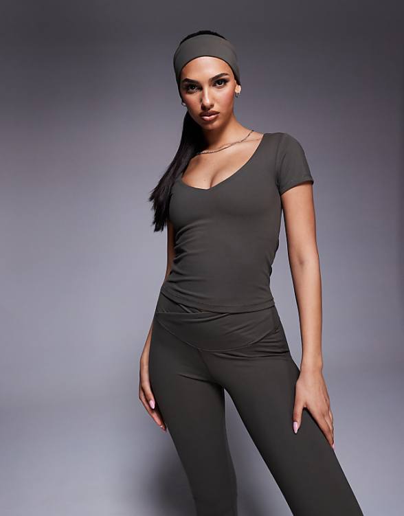 Asos 4505 Soft Touch Set In Dark Olive