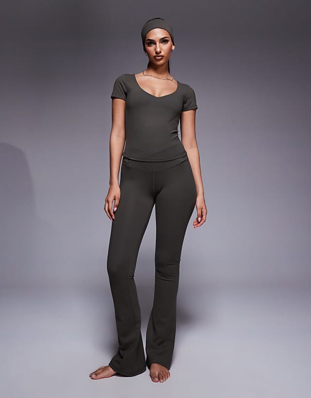 asos 4505 soft touch set in dark olive