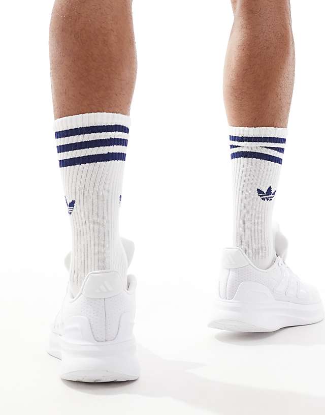 Asos Adidas Running Ultrarun 5 Trainers In White