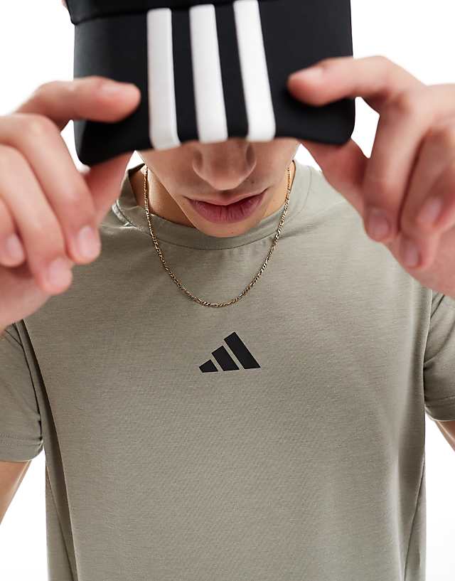 Asos Adidas Training D4T T-shirt In Silver Grey