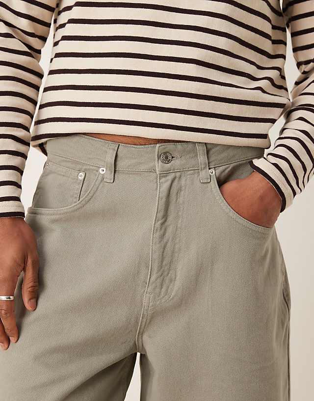 Asos ASOS DESGIN Denim Jort In Grey