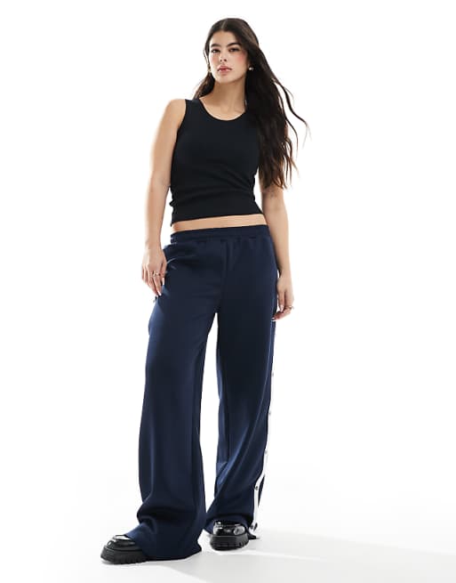 Asos ASOS DESIGN Bra Detail Vest Tops In Black