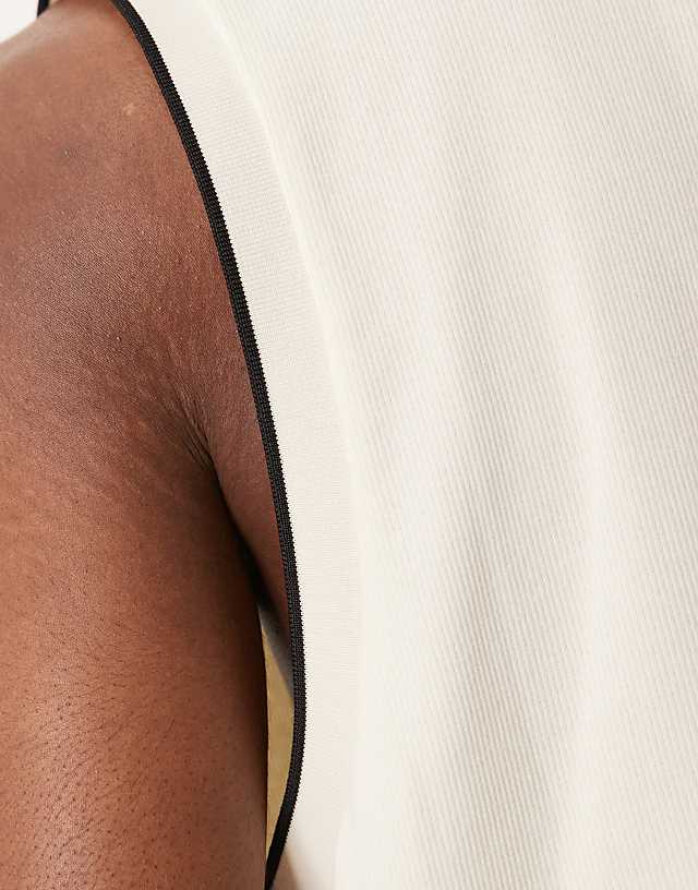 Asos ASOS DESIGN Crew Neck Boxy Rib Tank In Cream