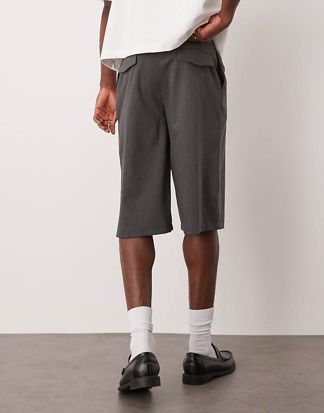 Asos ASOS DESIGN Longline Wide Leg Short In Khaki