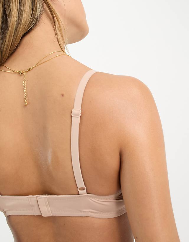 Asos ASOS DESIGN Moulded T-shirt Bra In Beige
