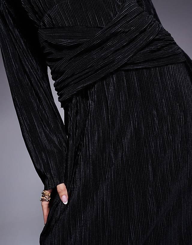 Asos ASOS DESIGN Plisse Maxi Dress In Black