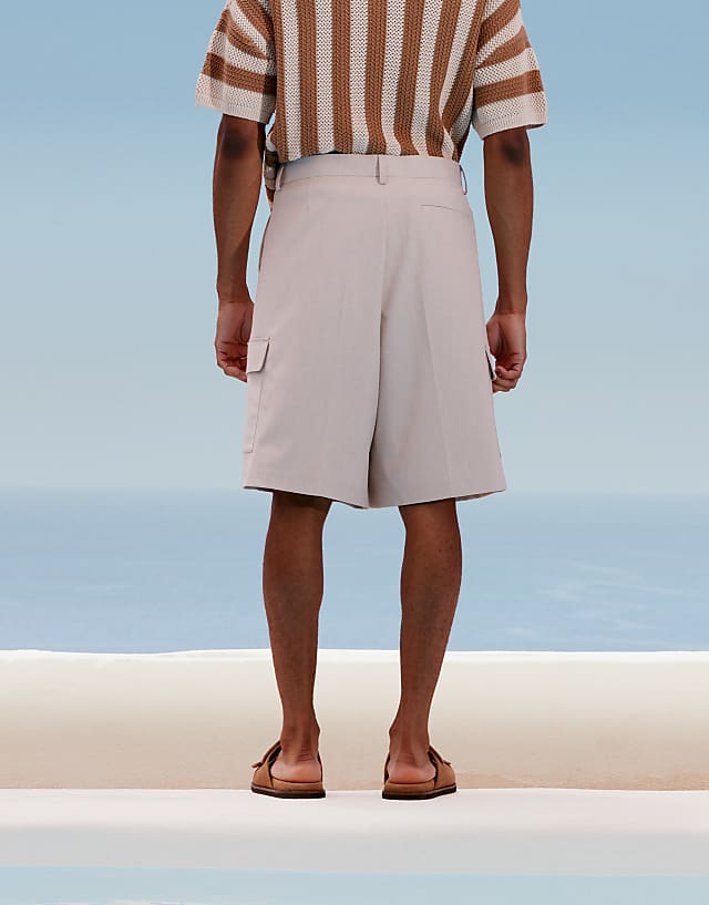 Asos ASOS DESIGN Smart Cargo Shorts In Neutral