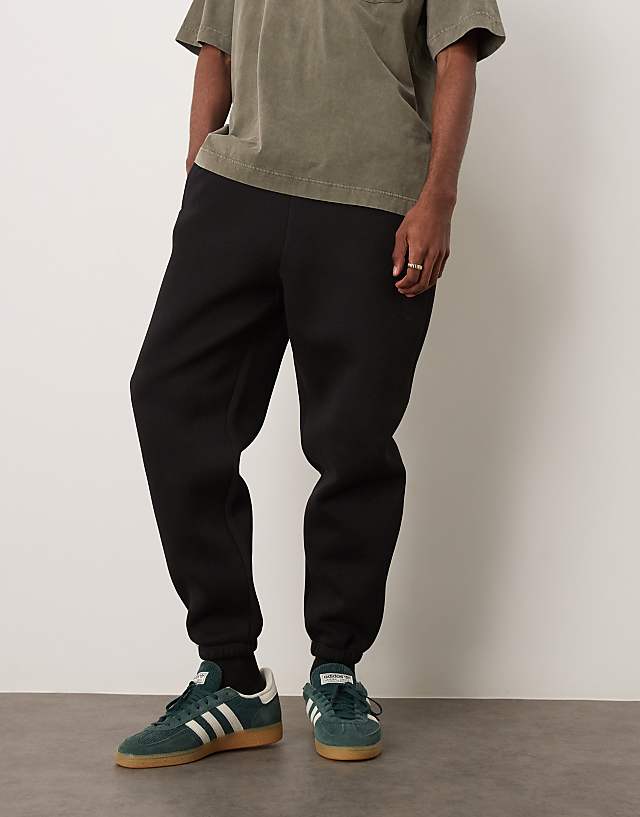 Asos ASOS DESIGN Tapered Scuba Jogger In Black