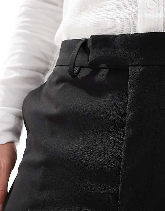 Asos ASOS DESIGN Tapered Smart Trousers In Black