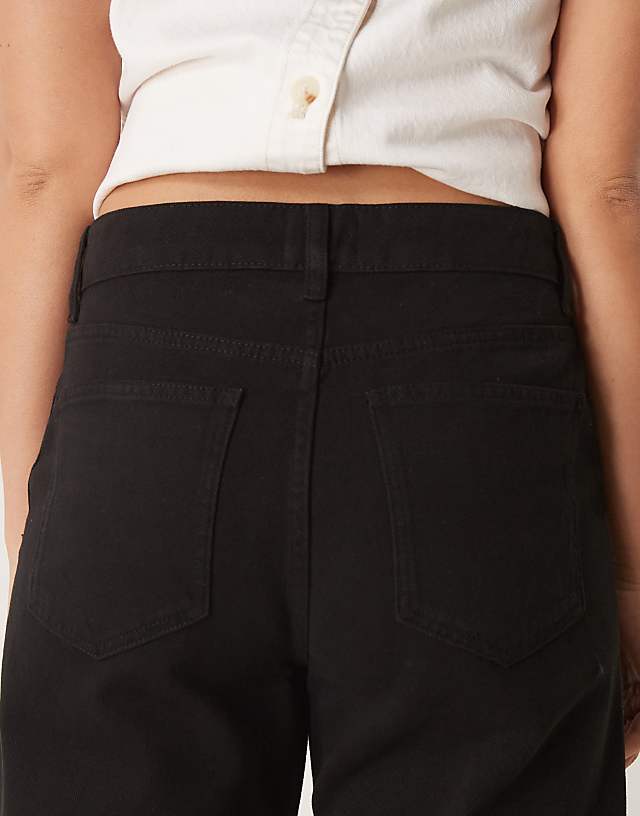 Asos ASOS DESIGN Turn Up Jean In Black