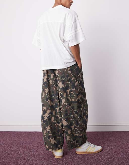 Asos COLLUSION Balloon Jeans In Camo Print