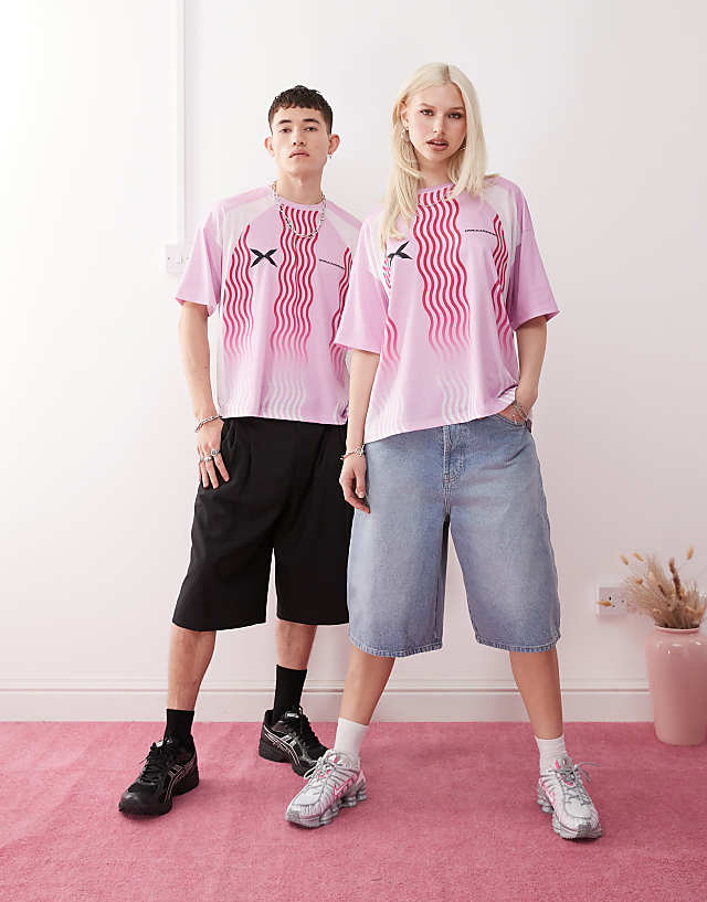 asos COLLUSION Unisex football top in pink - LPINK