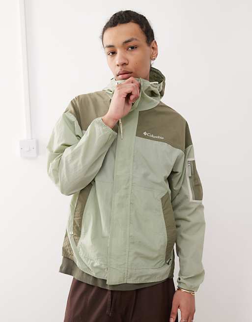 Asos Columbia Challenger II Windbreaker In Green