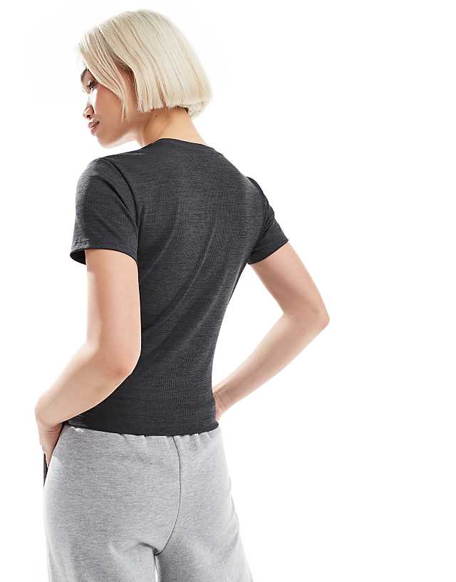 Asos Columbia Move Short Sleeved T-shirt In Black