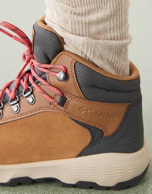 Asos Columbia Newton Wander Hiking Boots In Brown