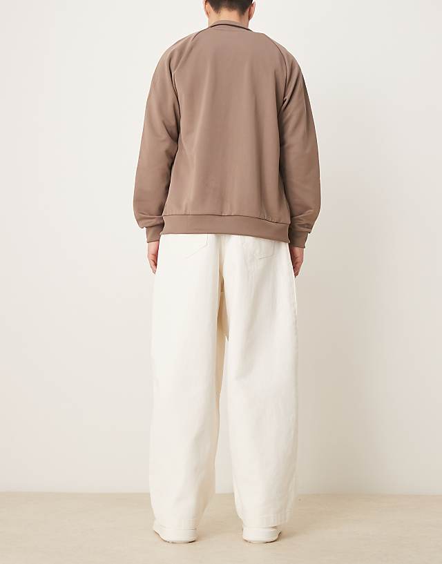 Asos ASOS DESIGN Baggy Balloon Jeans With Pocket Pleats In Ecru