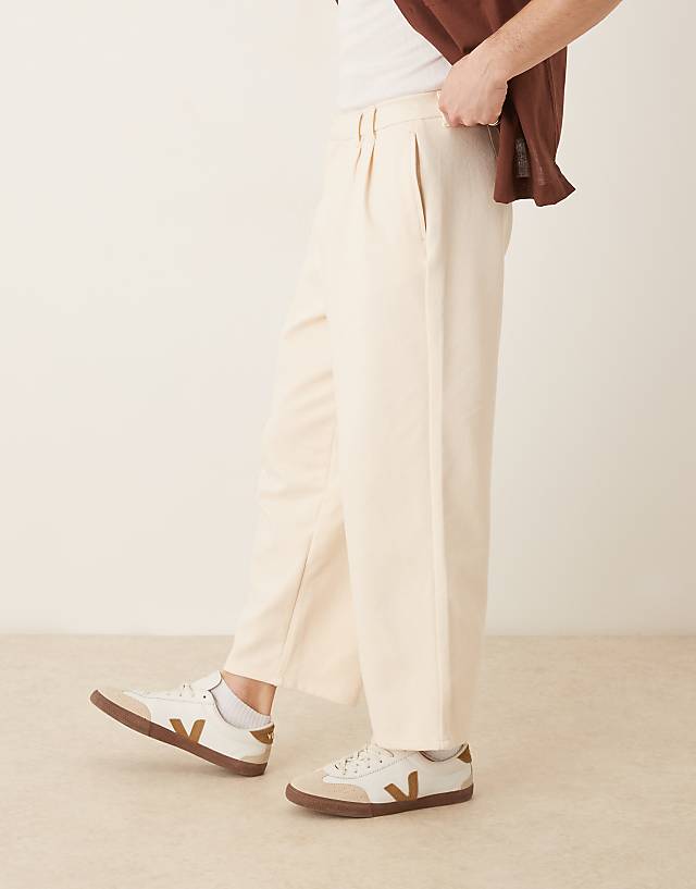 Asos ASOS DESIGN Balloon Fit Trouser With Beltloop Detail In Ecru