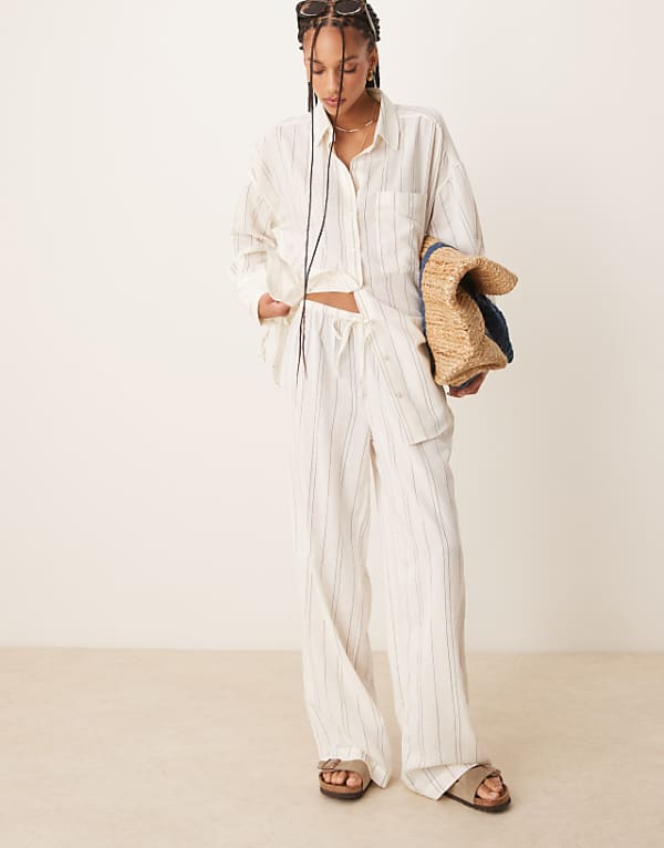 Asos ASOS DESIGN Belle Beach With Linen In Fine Mono Stripe